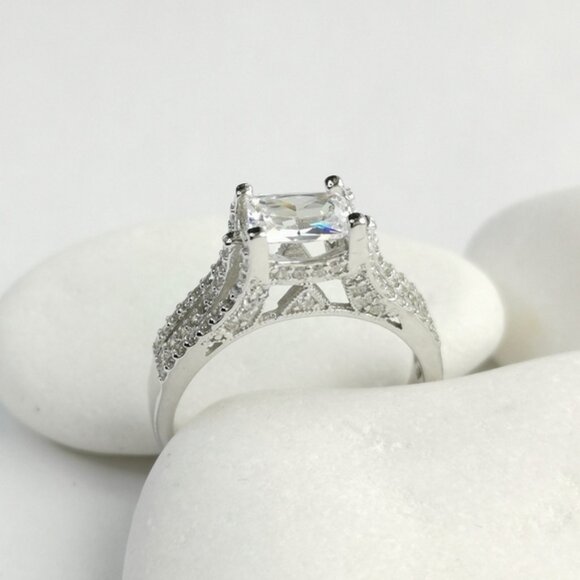 New sterling silver cz cathedral set ring engagement cocktail size 9 - Picture 1 of 8
